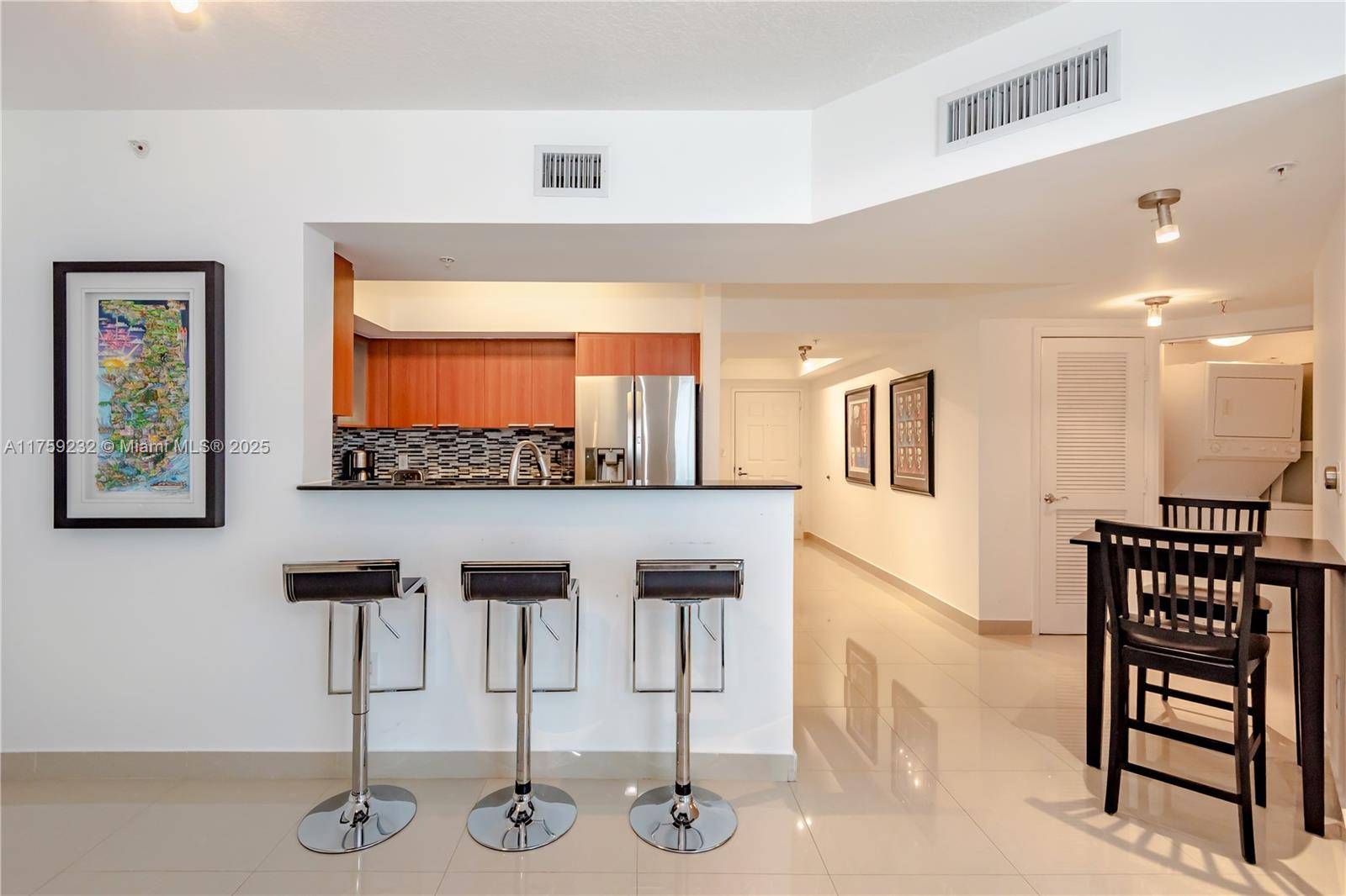 Sunny Isles Beach, FL 33160,16699 Collins Ave #1809