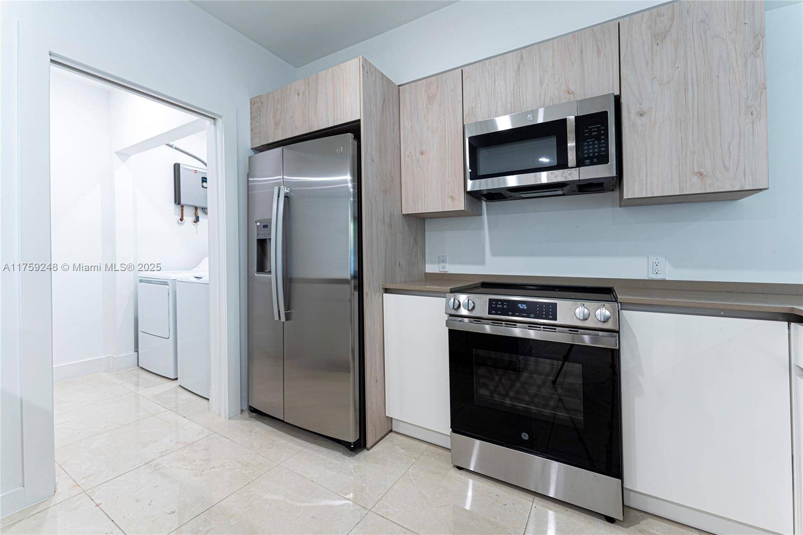Dania Beach, FL 33314,5535 W Oak Way #5535