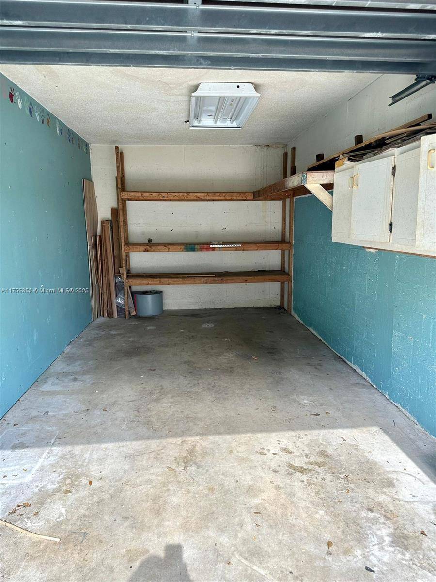 West Palm Beach, FL 33415,5344 Bosque Ln #104