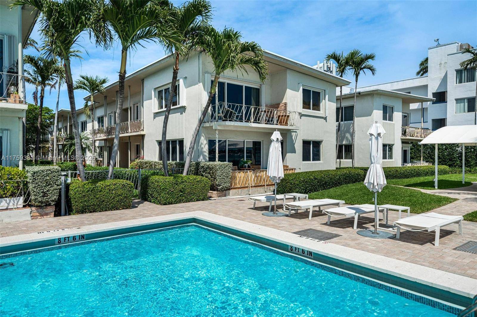Miami, FL 33139,1130 Venetian Way #1E
