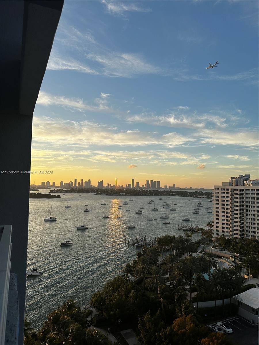 Miami Beach, FL 33139,1330 West Ave #1503