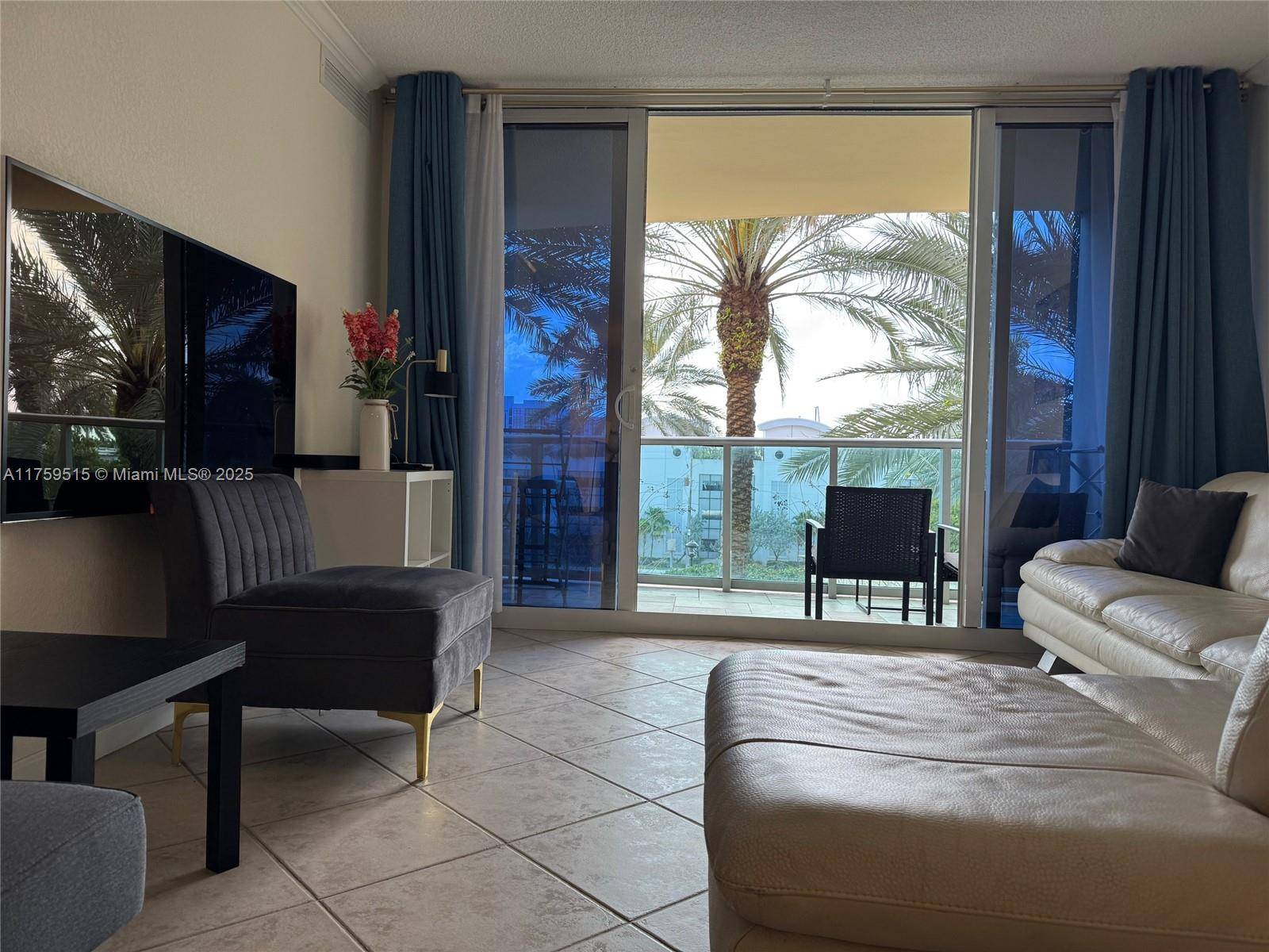 Hollywood, FL 33019,2501 S Ocean Dr #328