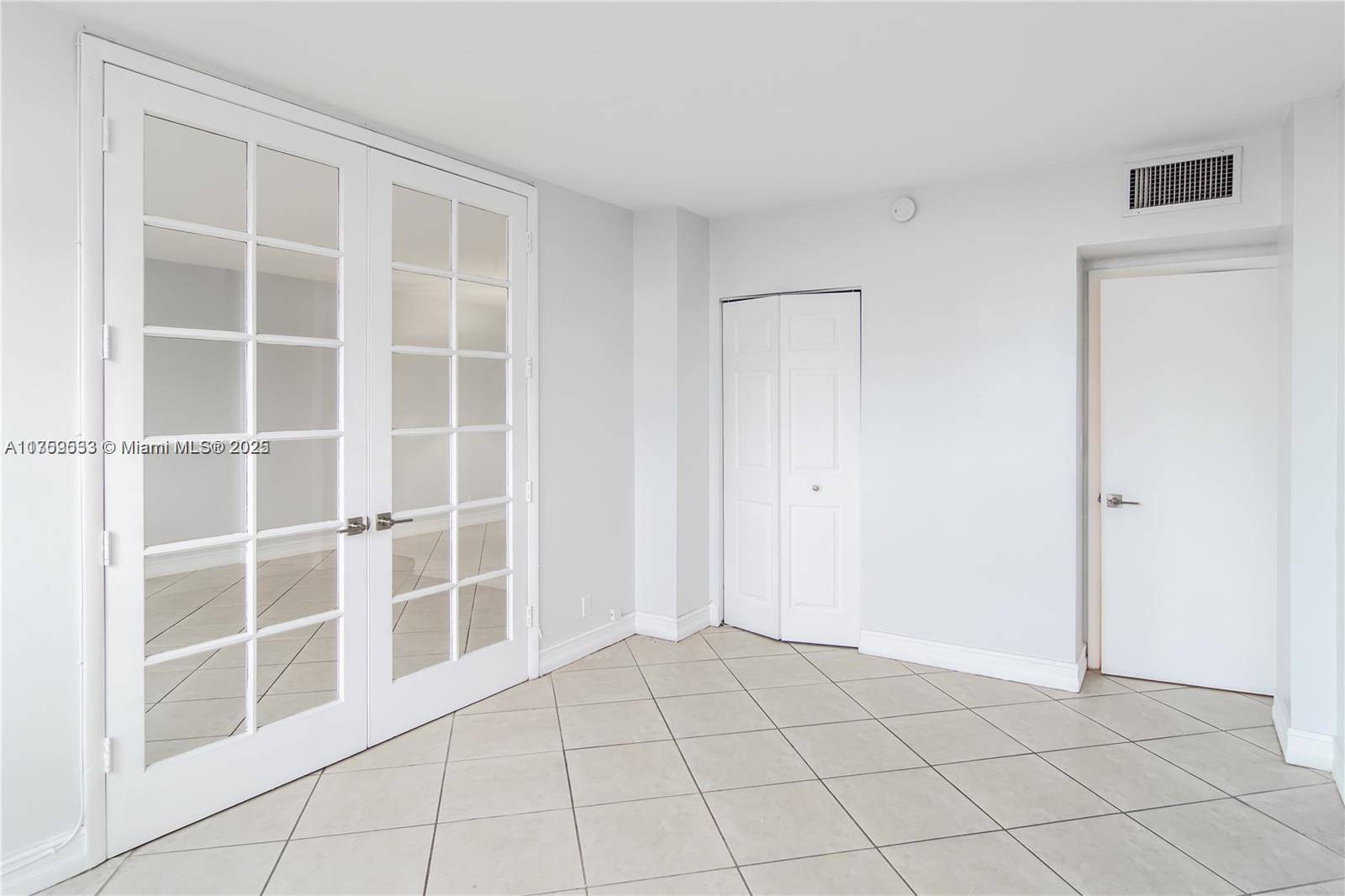 North Bay Village, FL 33141,1455 N Treasure Dr #PH-A