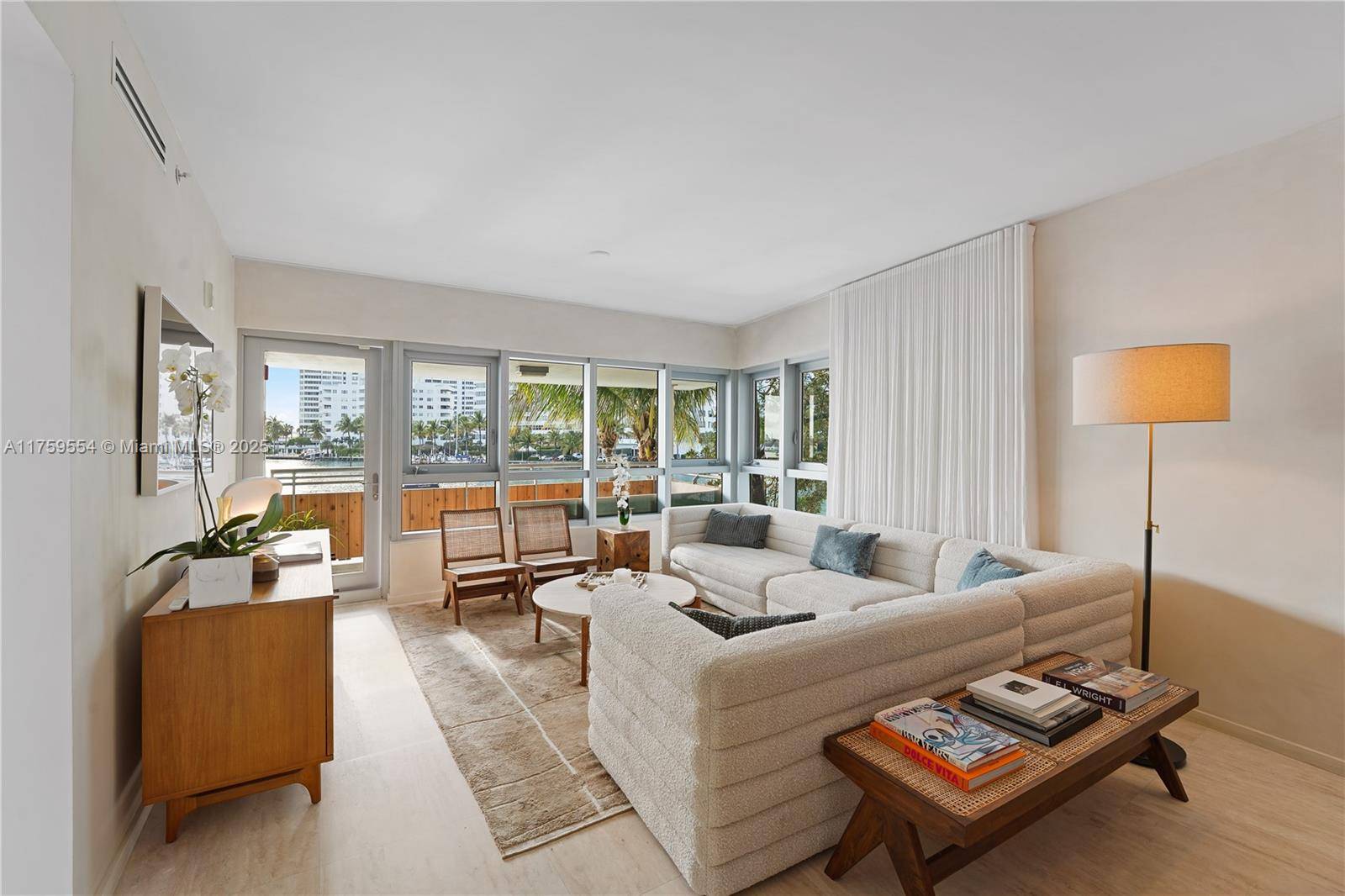 Miami Beach, FL 33139,1491 Lincoln Ter #201