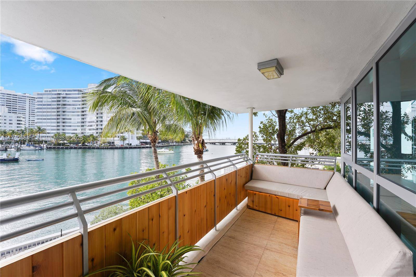 Miami Beach, FL 33139,1491 Lincoln Ter #201