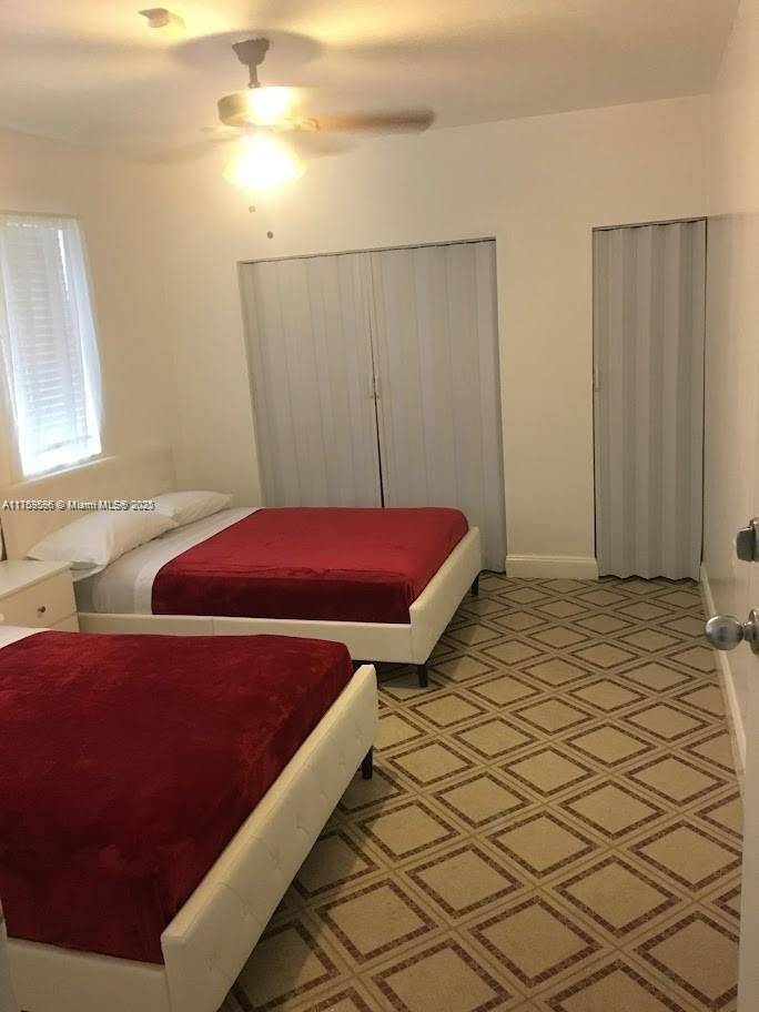 Miami, FL 33187,14824 SW 180th St
