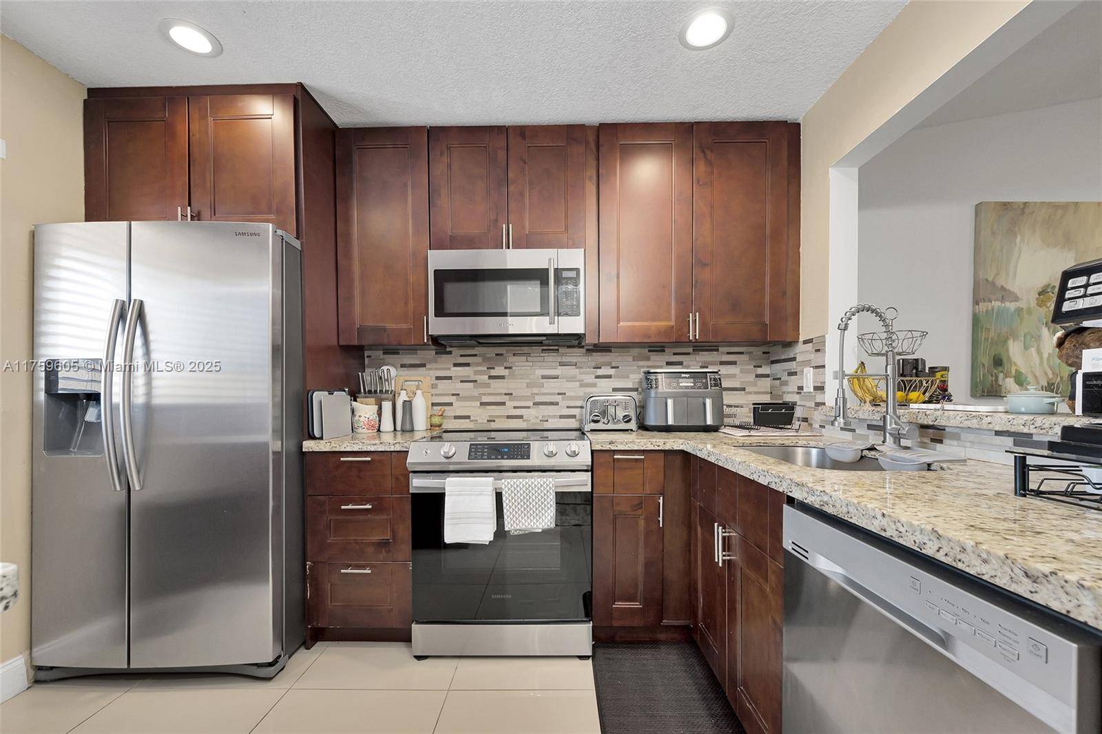 Boca Raton, FL 33428,9539 Boca Cove Cir #111