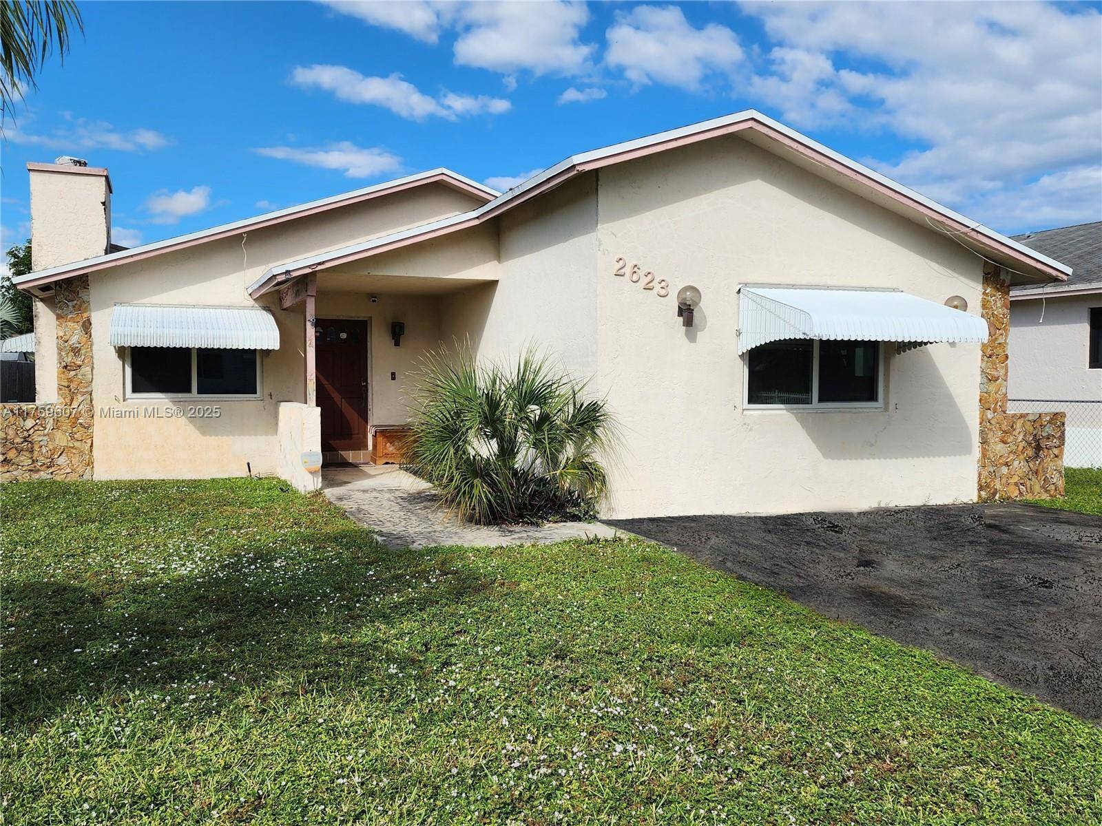 Hollywood, FL 33020,2623 Harding St