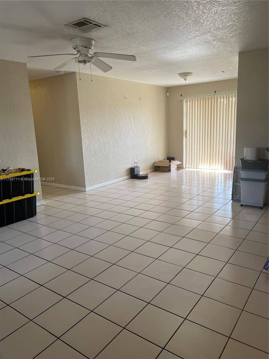 Lauderhill, FL 33313,2691 NW 43rd Ter