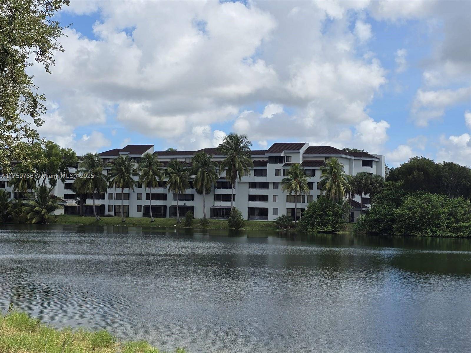 Miami, FL 33193,8255 SW 152nd Ave #E-207