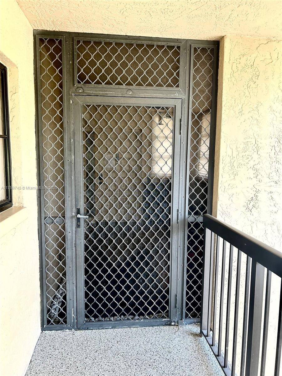 Tamarac, FL 33321,7735 NW 79th Ave #315