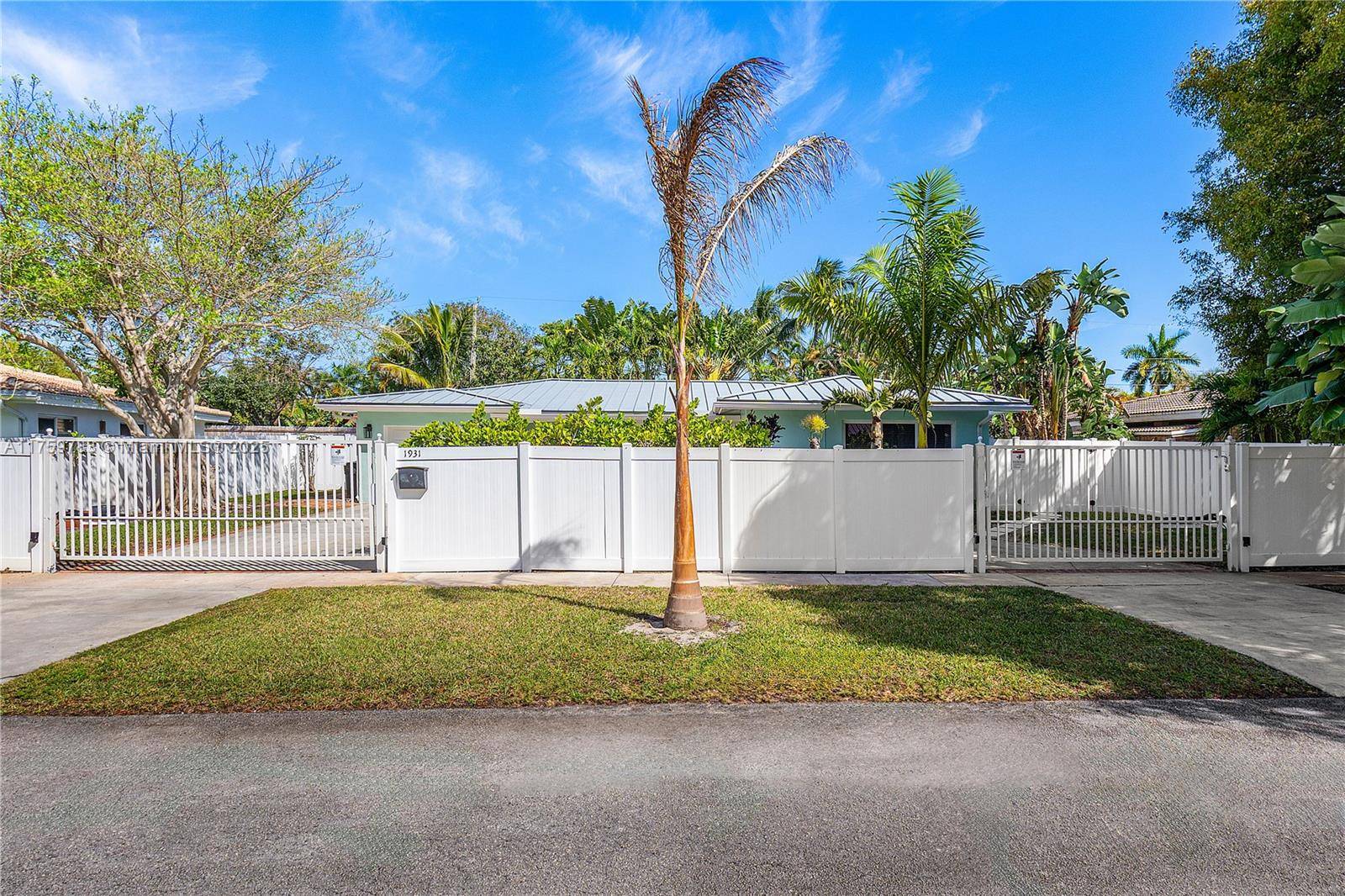 Fort Lauderdale, FL 33308,1931 NE 52nd Ct