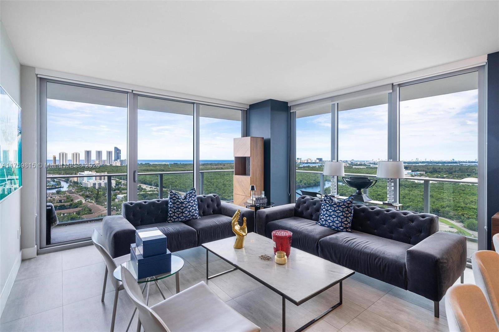 North Miami Beach, FL 33160,16385 Biscayne Blvd #2521