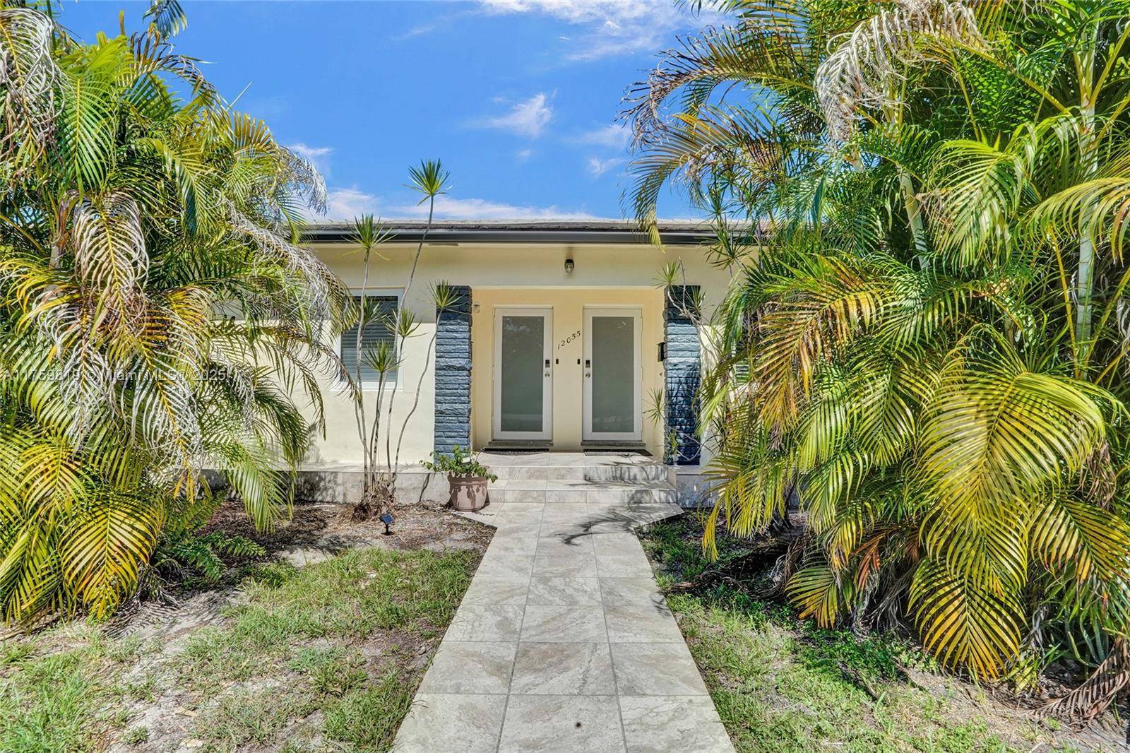 Biscayne Park, FL 33161,12055 NE 9th Ave