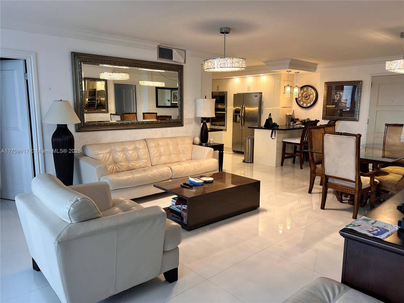 Bal Harbour, FL 33154,9801 Collins Ave #5Q