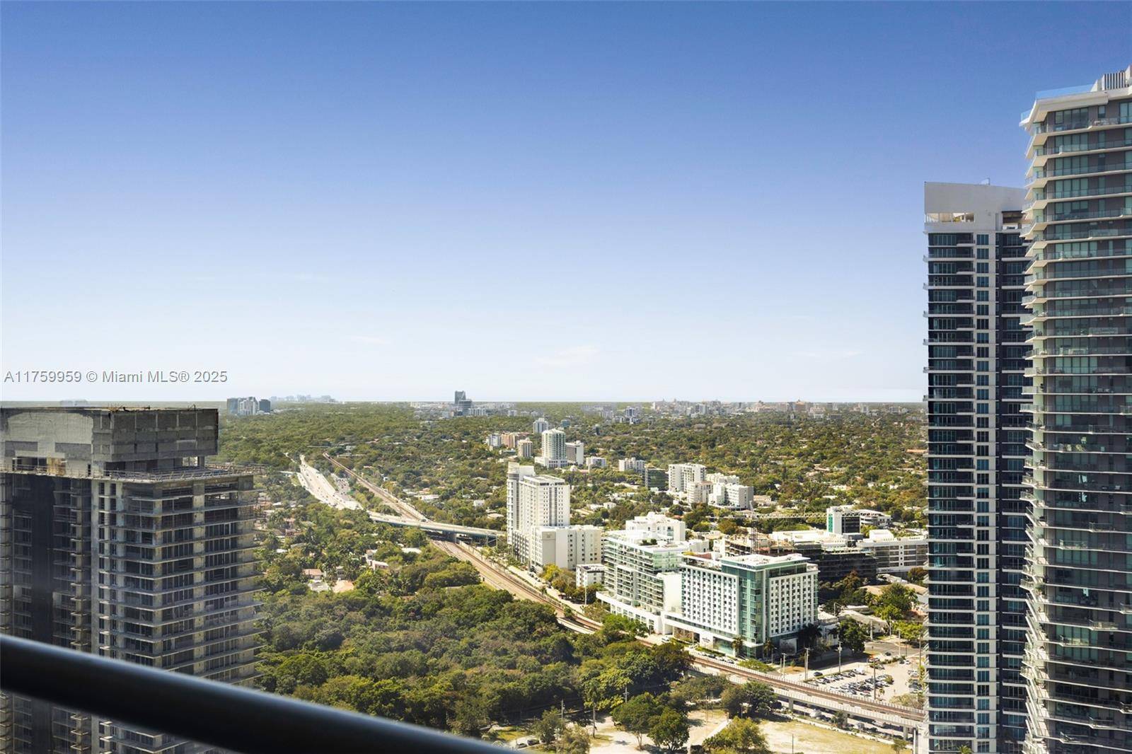 Miami, FL 33131,1395 Brickell Ave #3402