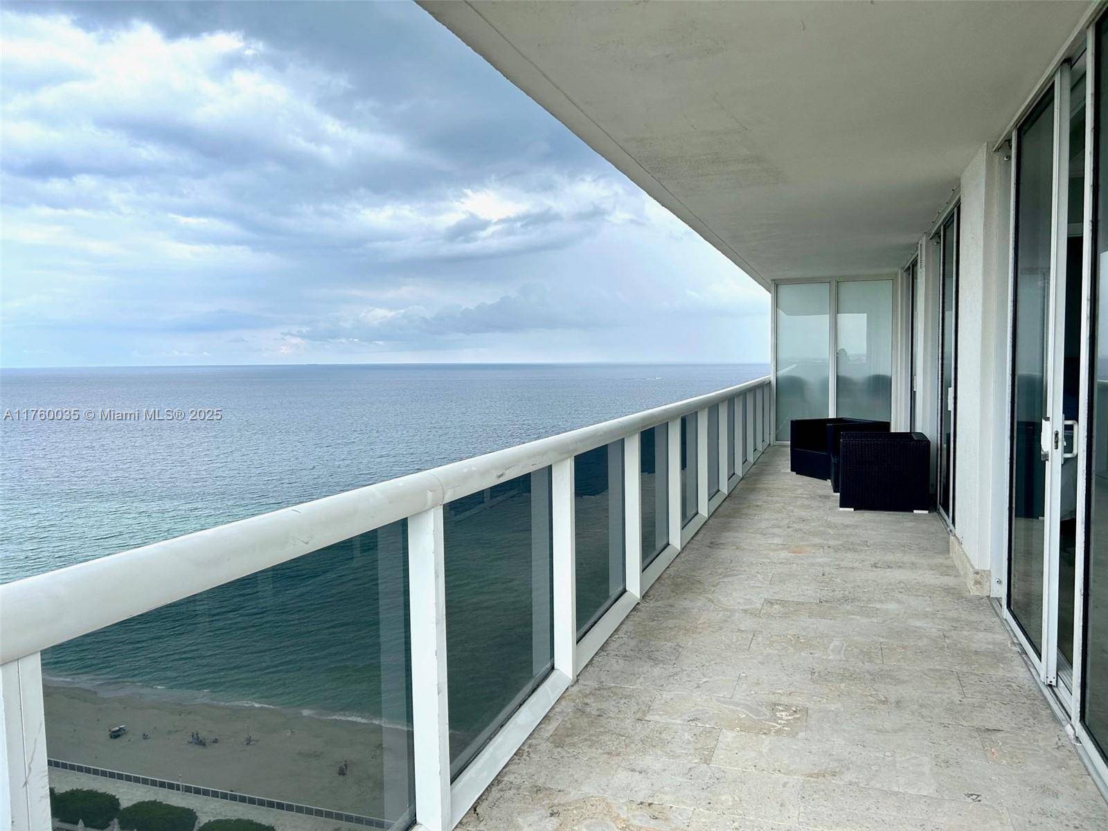 Hallandale Beach, FL 33009,1830 S Ocean Dr #2408
