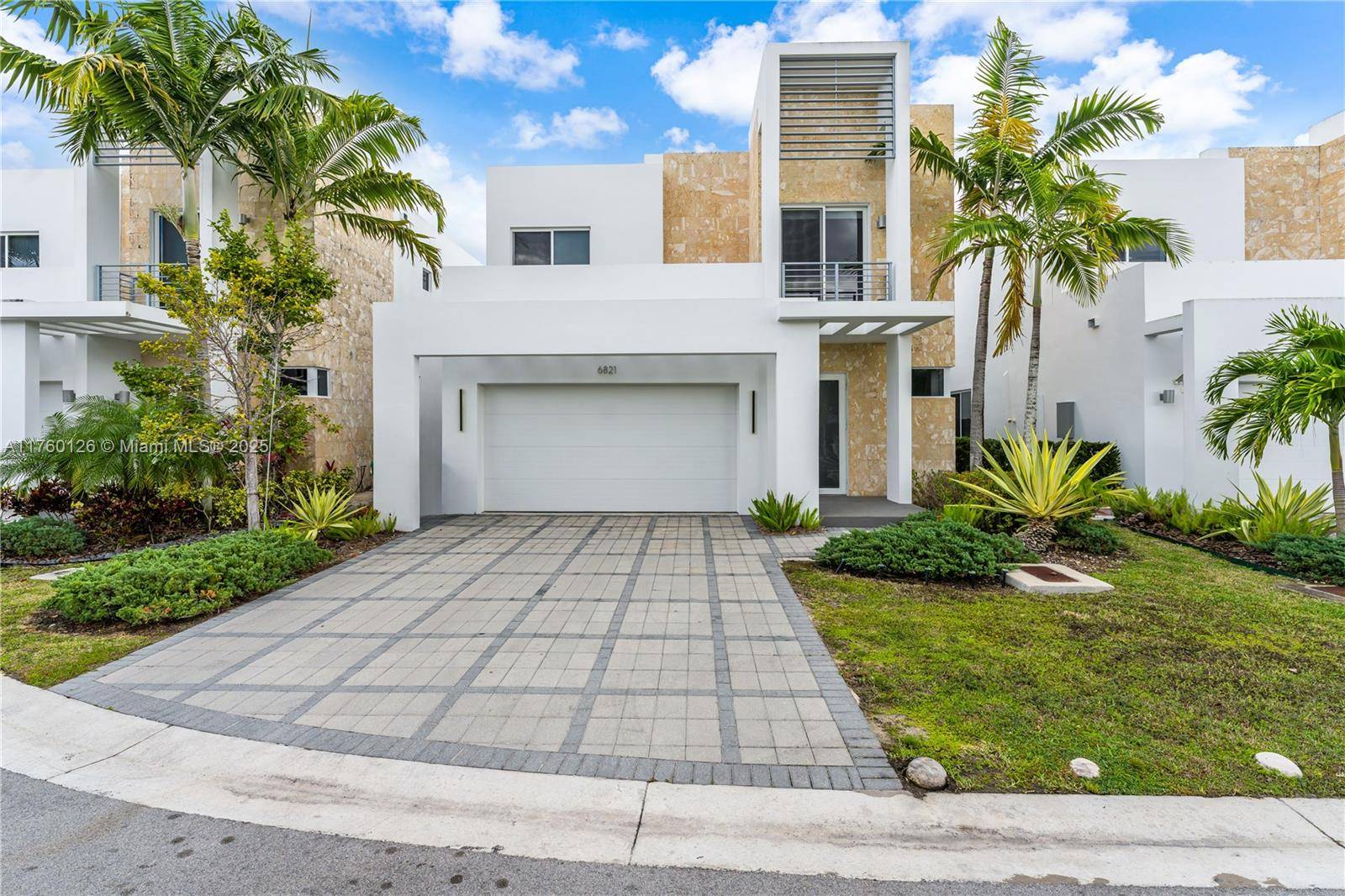 Doral, FL 33178,6821 NW 103rd Ave