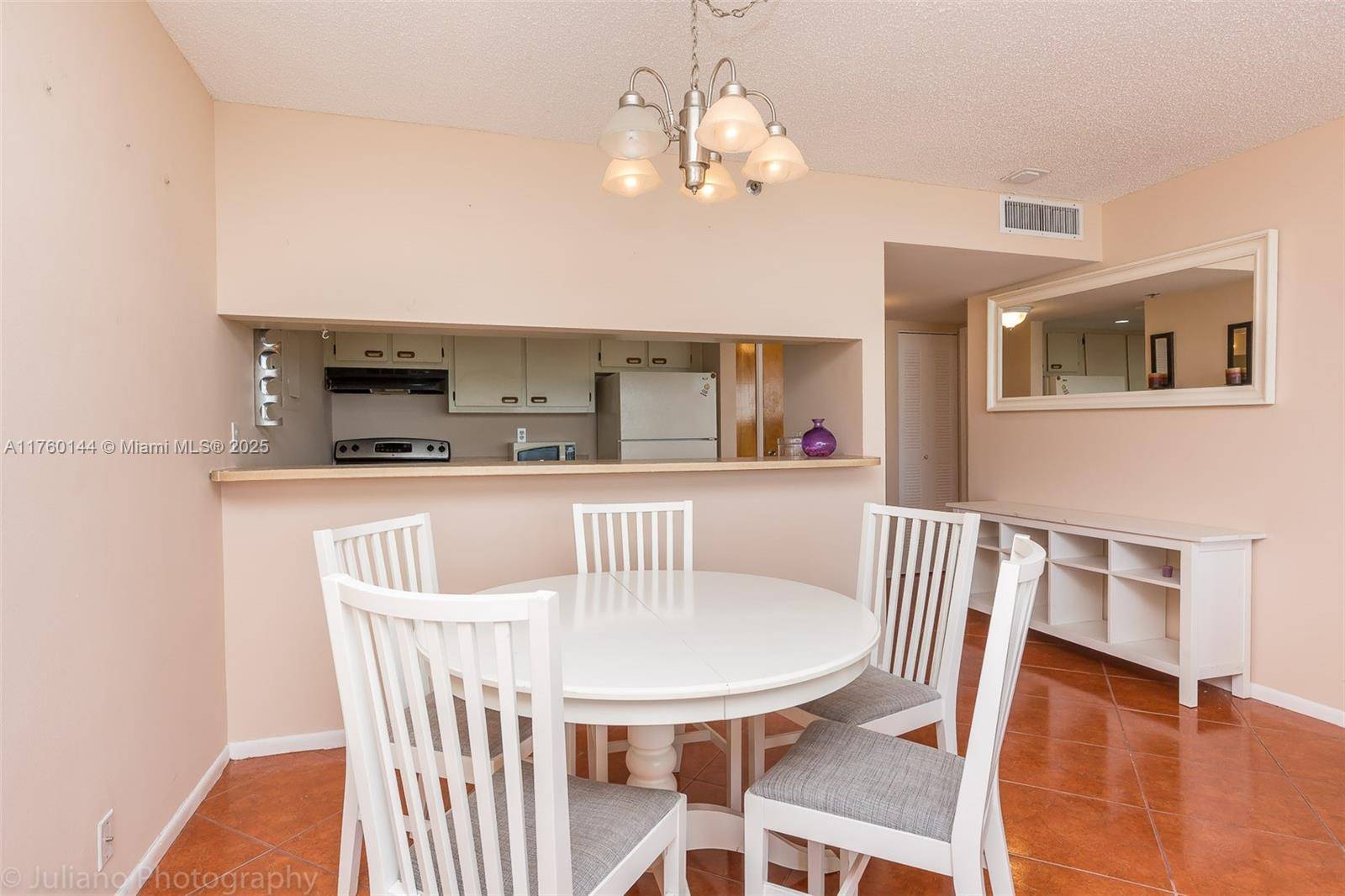 North Bay Village, FL 33141,7601 E Treasure Dr #2206