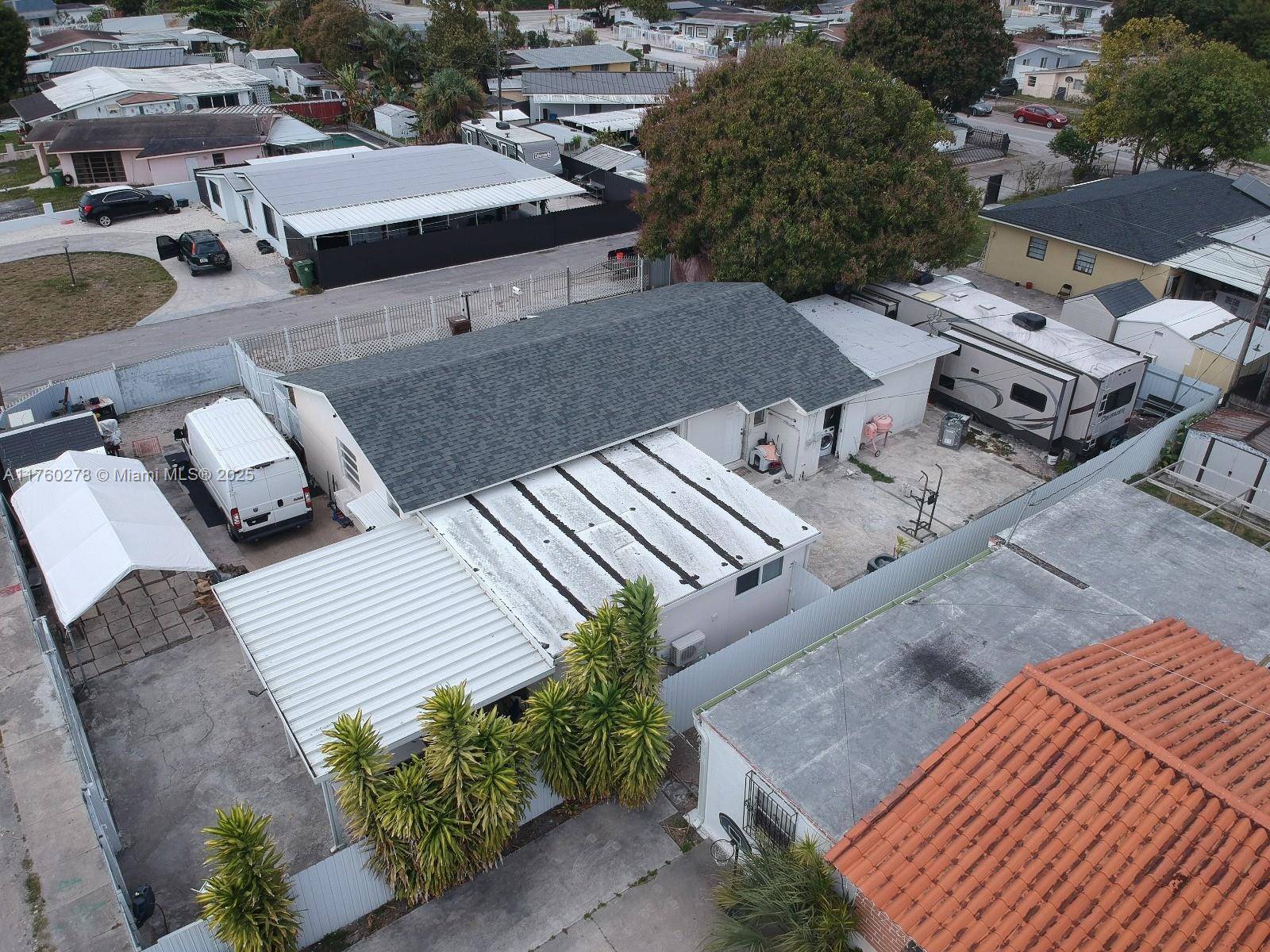 Hialeah, FL 33010,685 SE 8th Ct