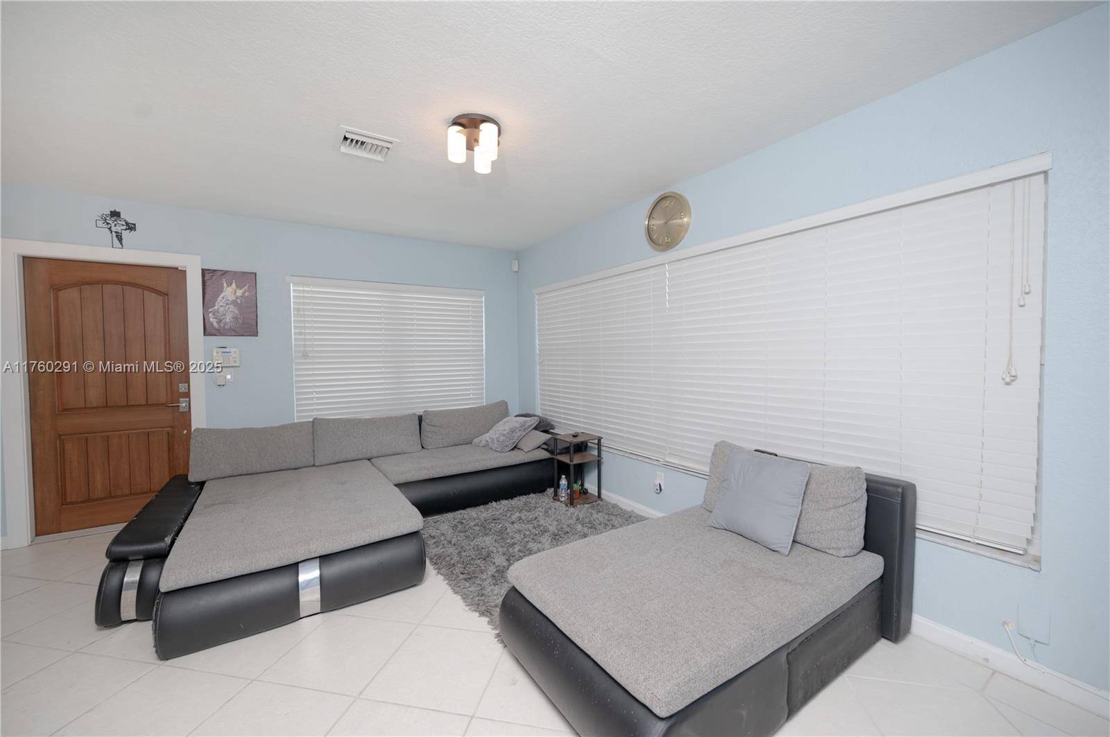 Fort Lauderdale, FL 33309,1301 NW 45th St