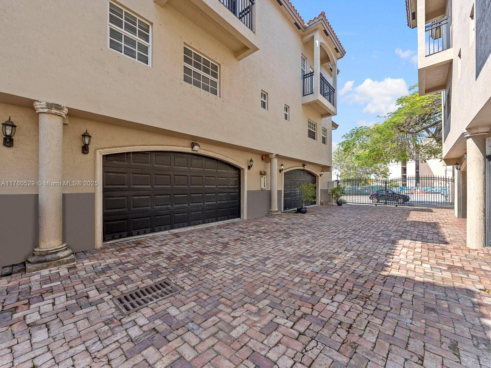 Miami, FL 33133,3310 Bird Ave #102