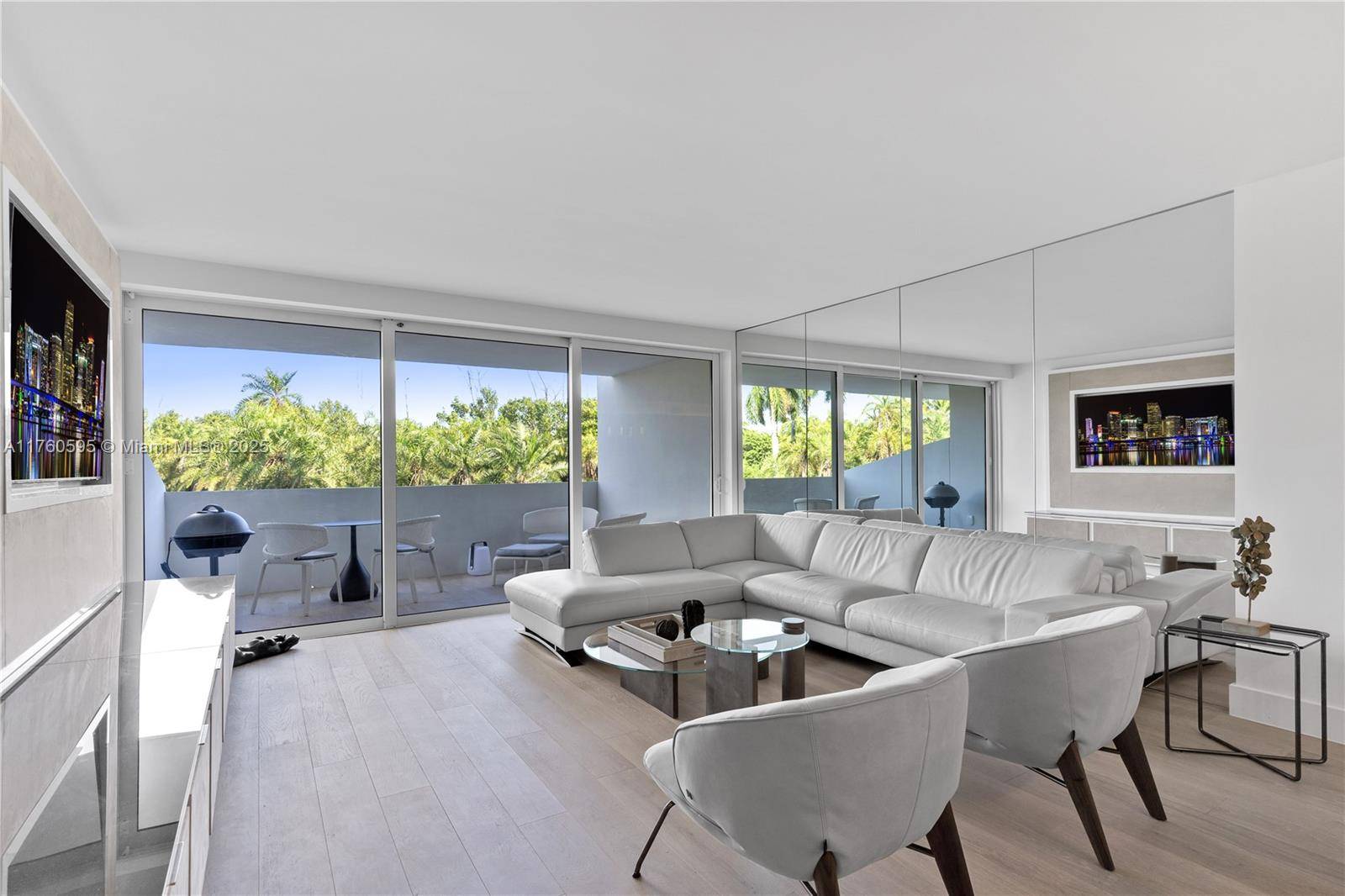 Key Biscayne, FL 33149,155 ocean Ln Dr #210