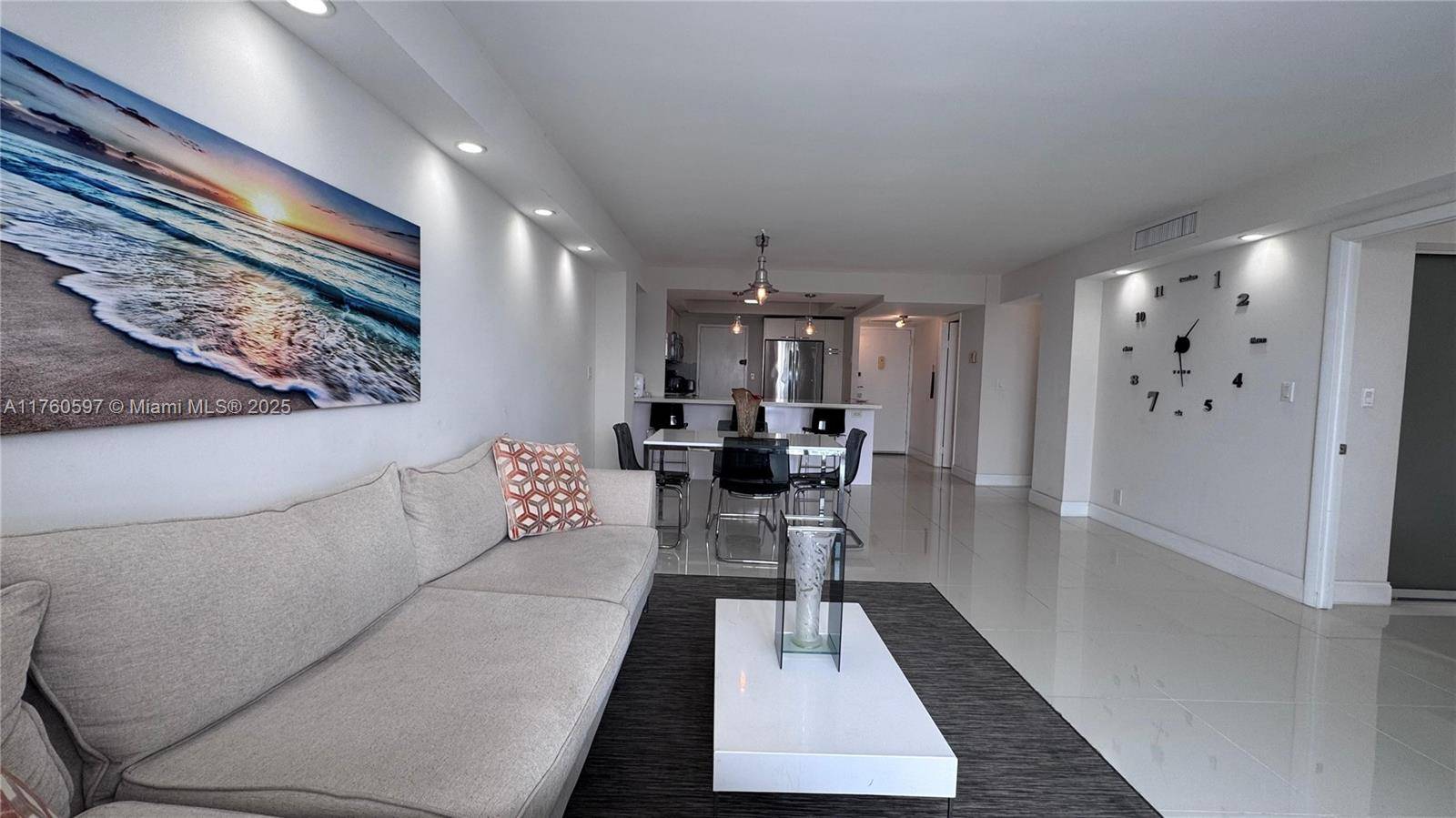 Hallandale Beach, FL 33009,427 Golden Isles Dr #6J