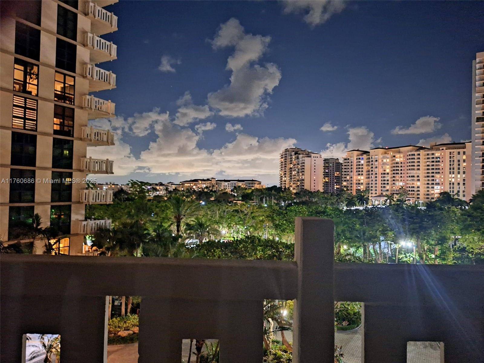 Key Biscayne, FL 33149,1121 Crandon Blvd #F405