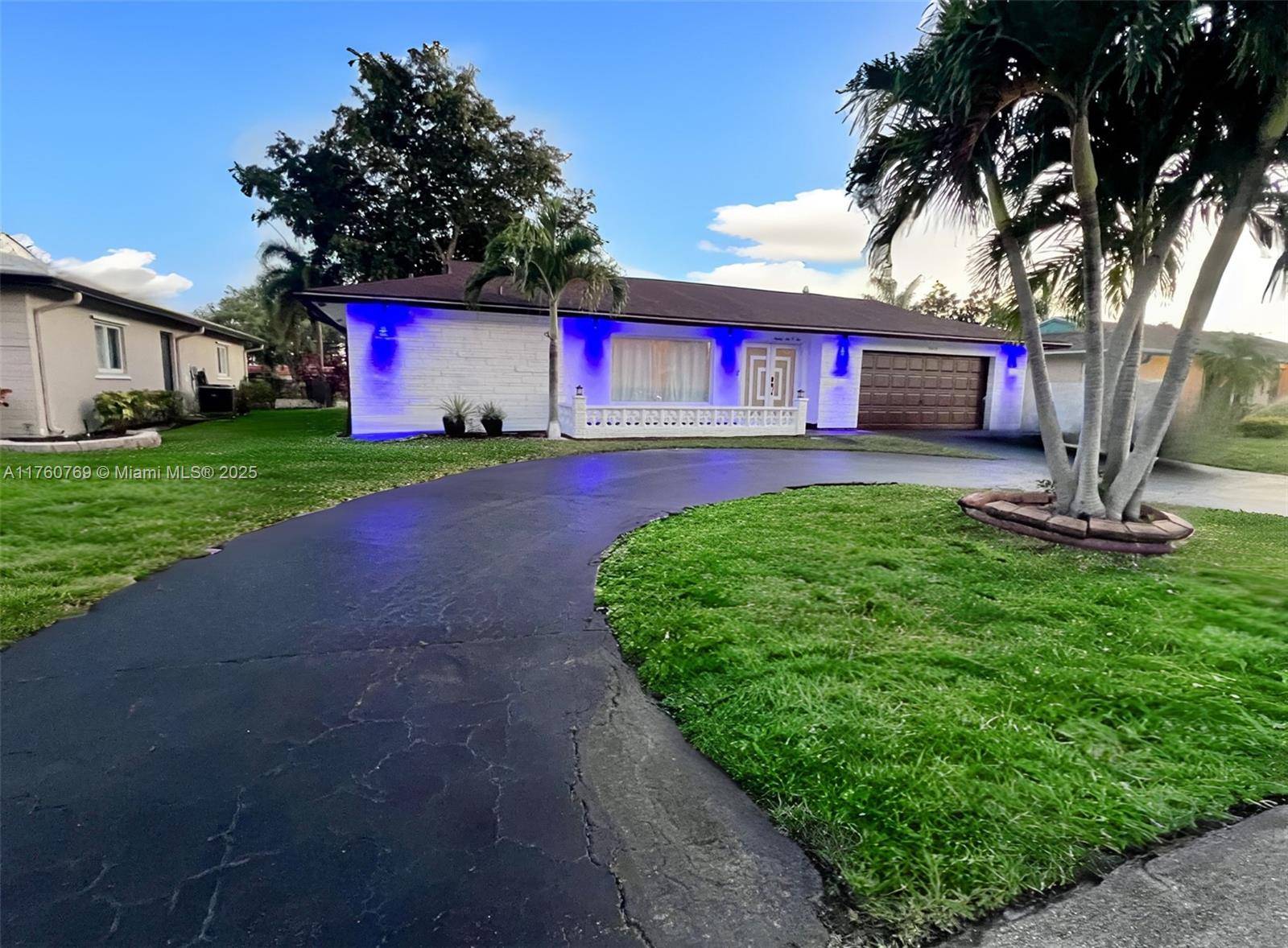 Tamarac, FL 33321,9602 NW 66th St