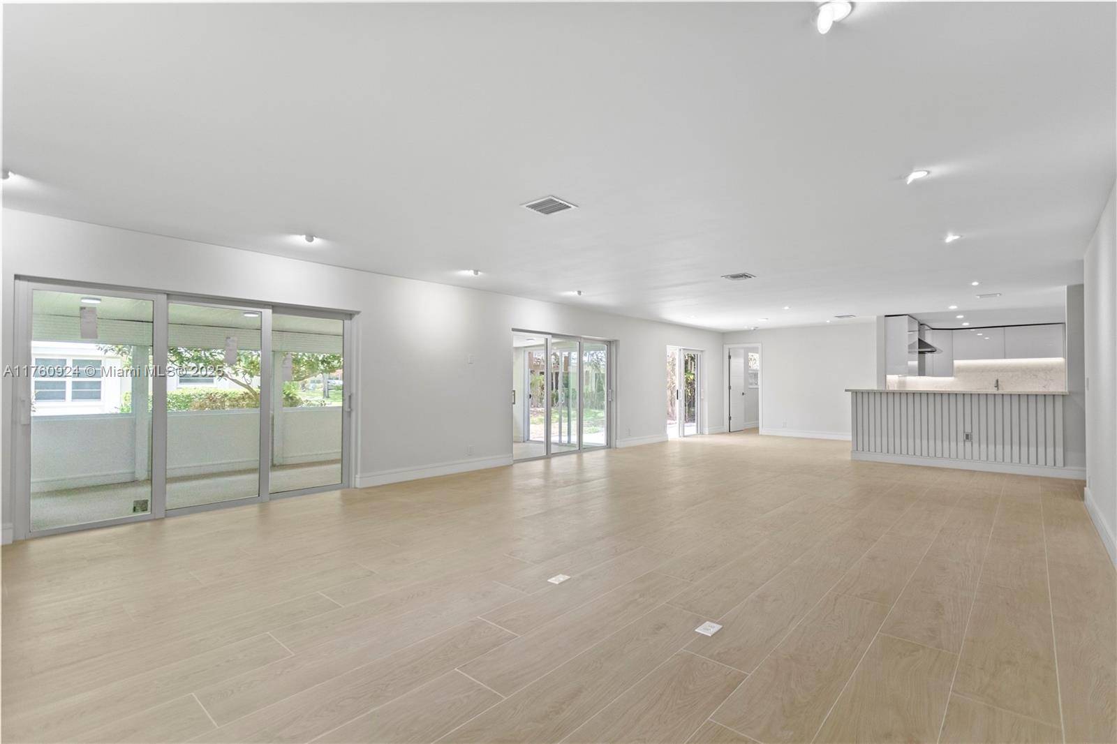 Pompano Beach, FL 33069,809 Cypress Blvd #V53