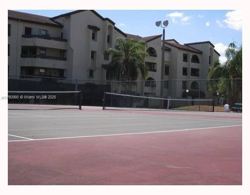 Miami, FL 33186,8800 SW 123 CT #J204