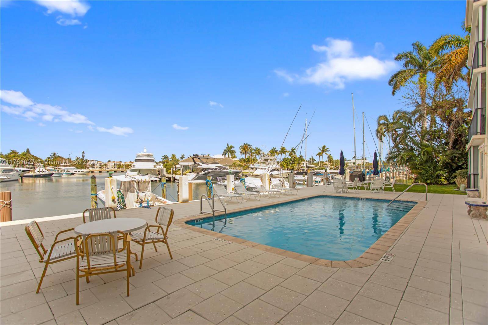 Fort Lauderdale, FL 33316,1435 SE 15th St #103