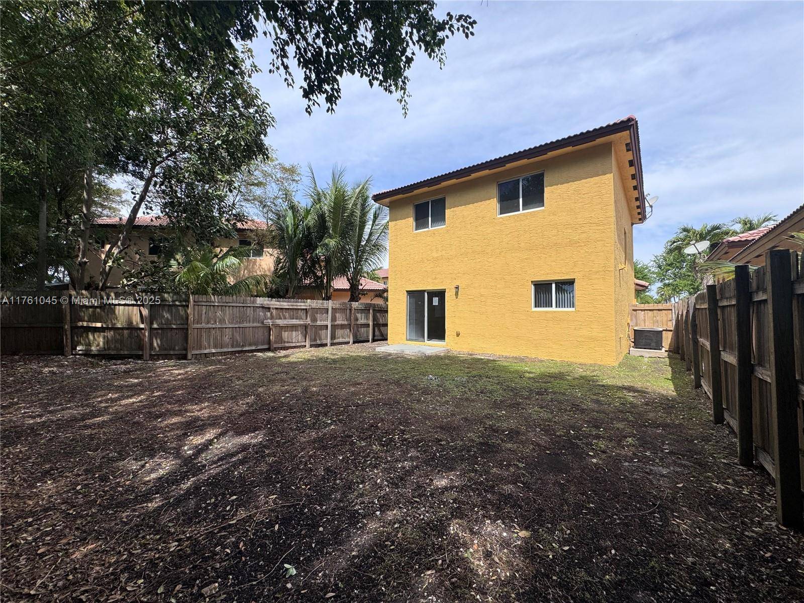 Homestead, FL 33033,4104 NE 9th St