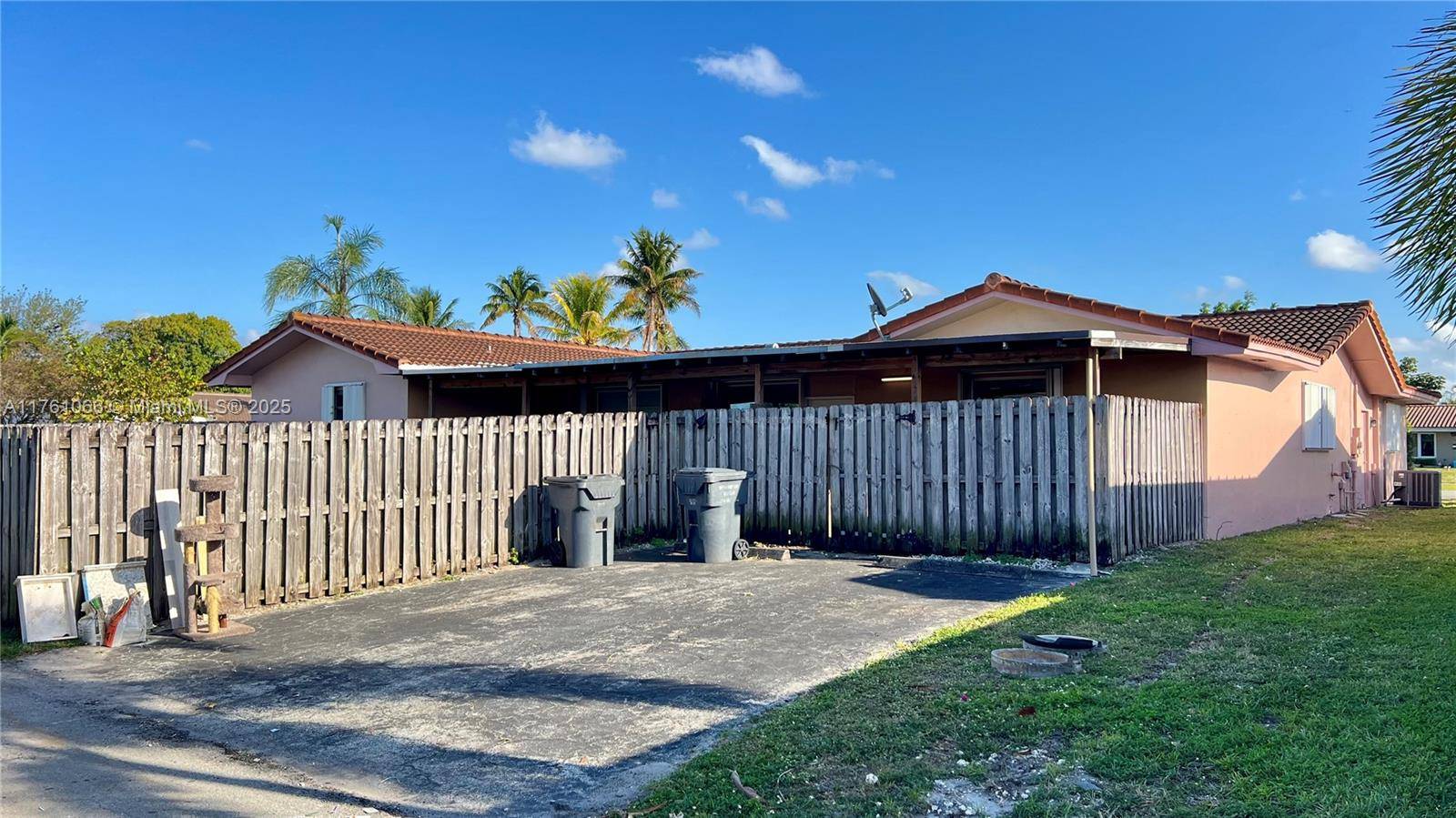Hollywood, FL 33021,4701 Arthur St