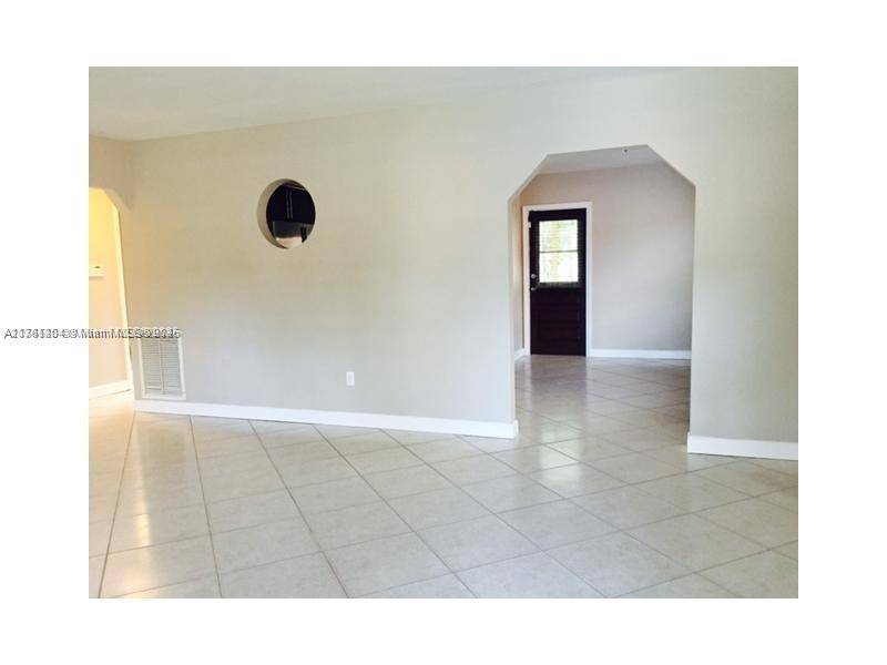 North Miami, FL 33168,1150 NW 127th St