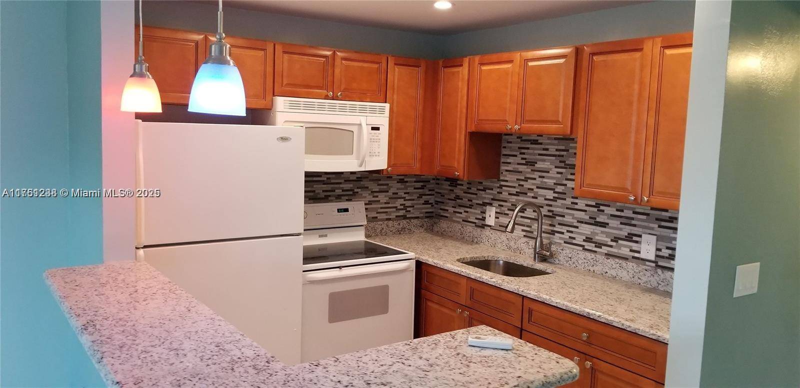West Palm Beach, FL 33417,194 Canterbury I #194