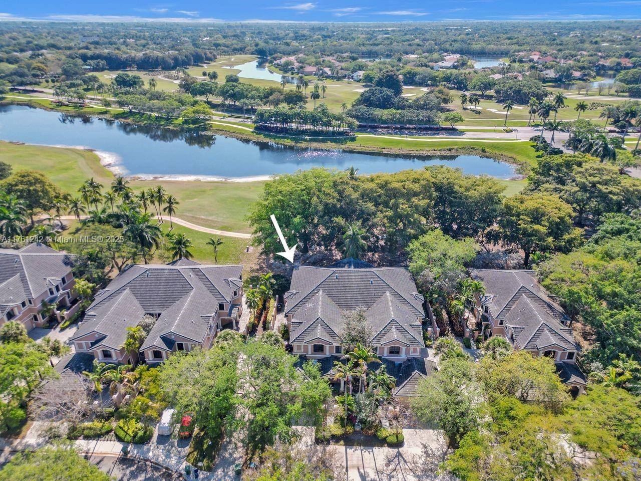 Weston, FL 33332,2769 Center Court Dr #3-21