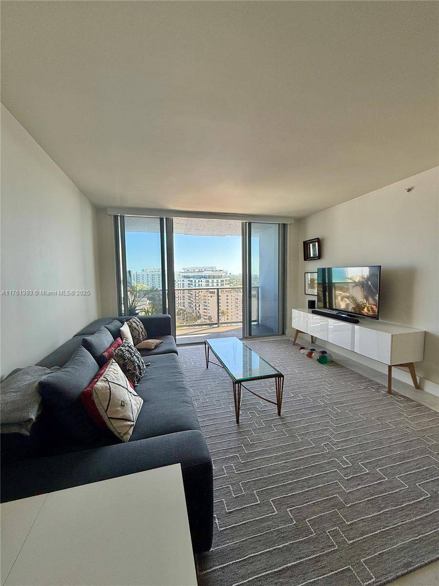 Miami Beach, FL 33141,401 69th St #1610