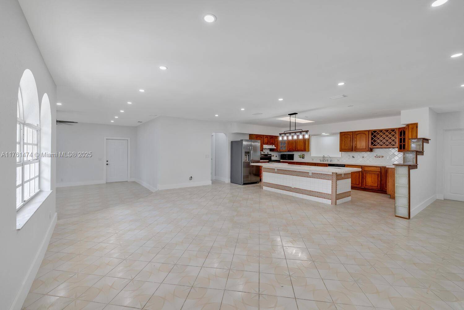 Homestead, FL 33031,22445 SW 264th St