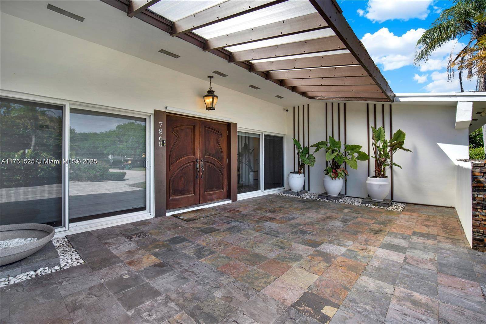 Pinecrest, FL 33156,7860 SW 134th Street