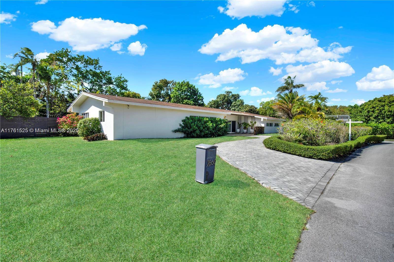 Pinecrest, FL 33156,7860 SW 134th Street