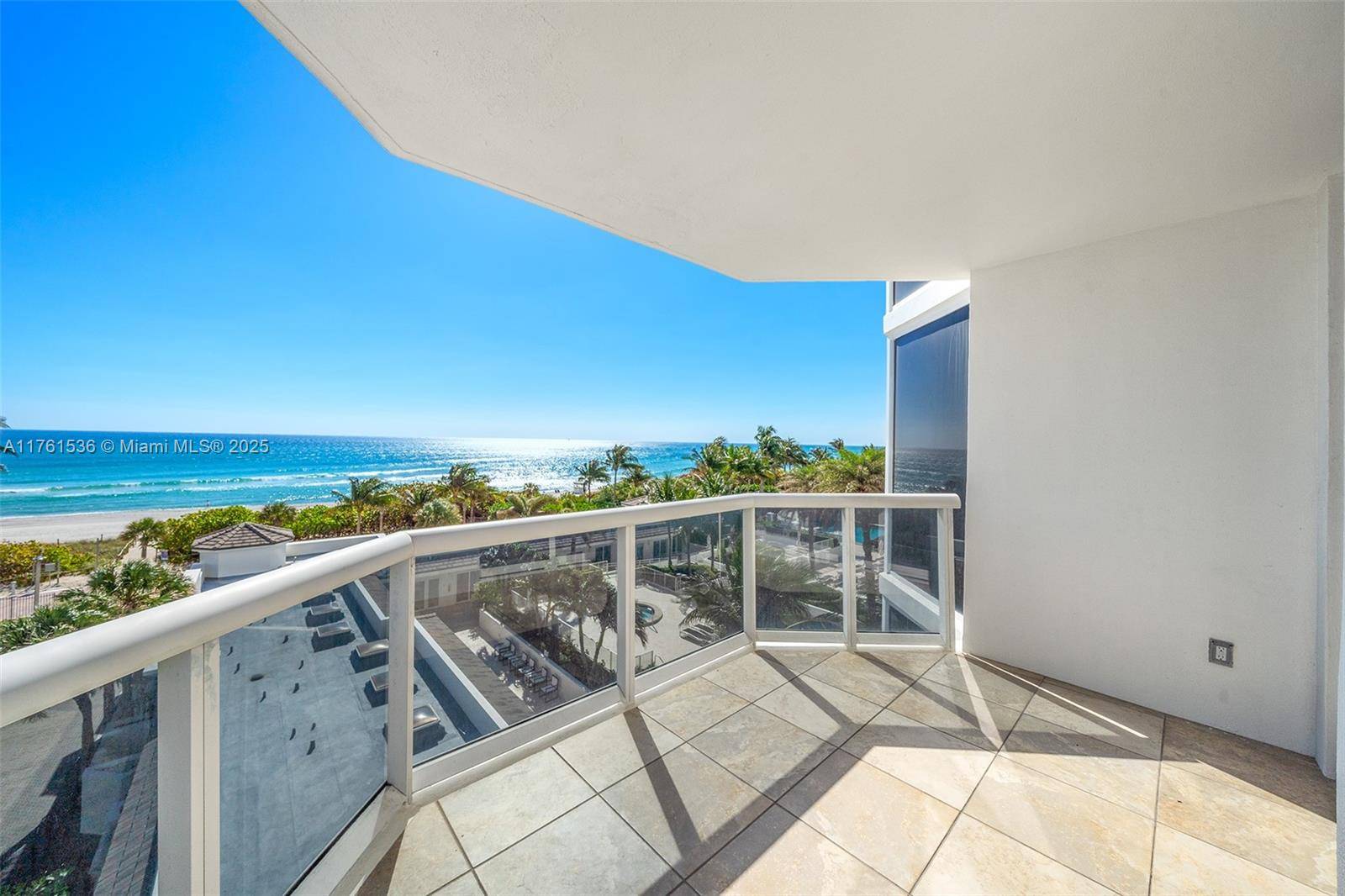 Miami Beach, FL 33140,4779 Collins Ave #501