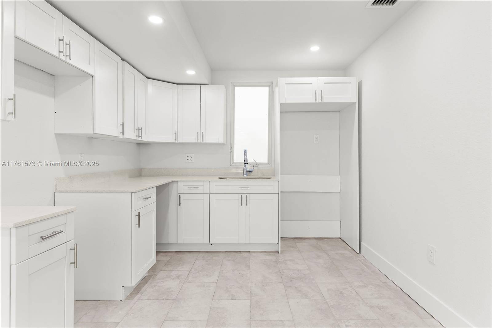 Miami, FL 33150,8000 NW 11th Ave