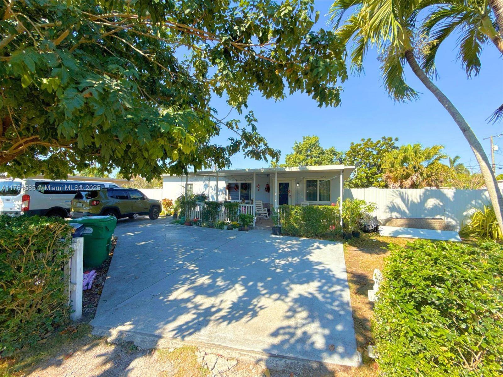 Homestead, FL 33033,29120 Kentucky Rd