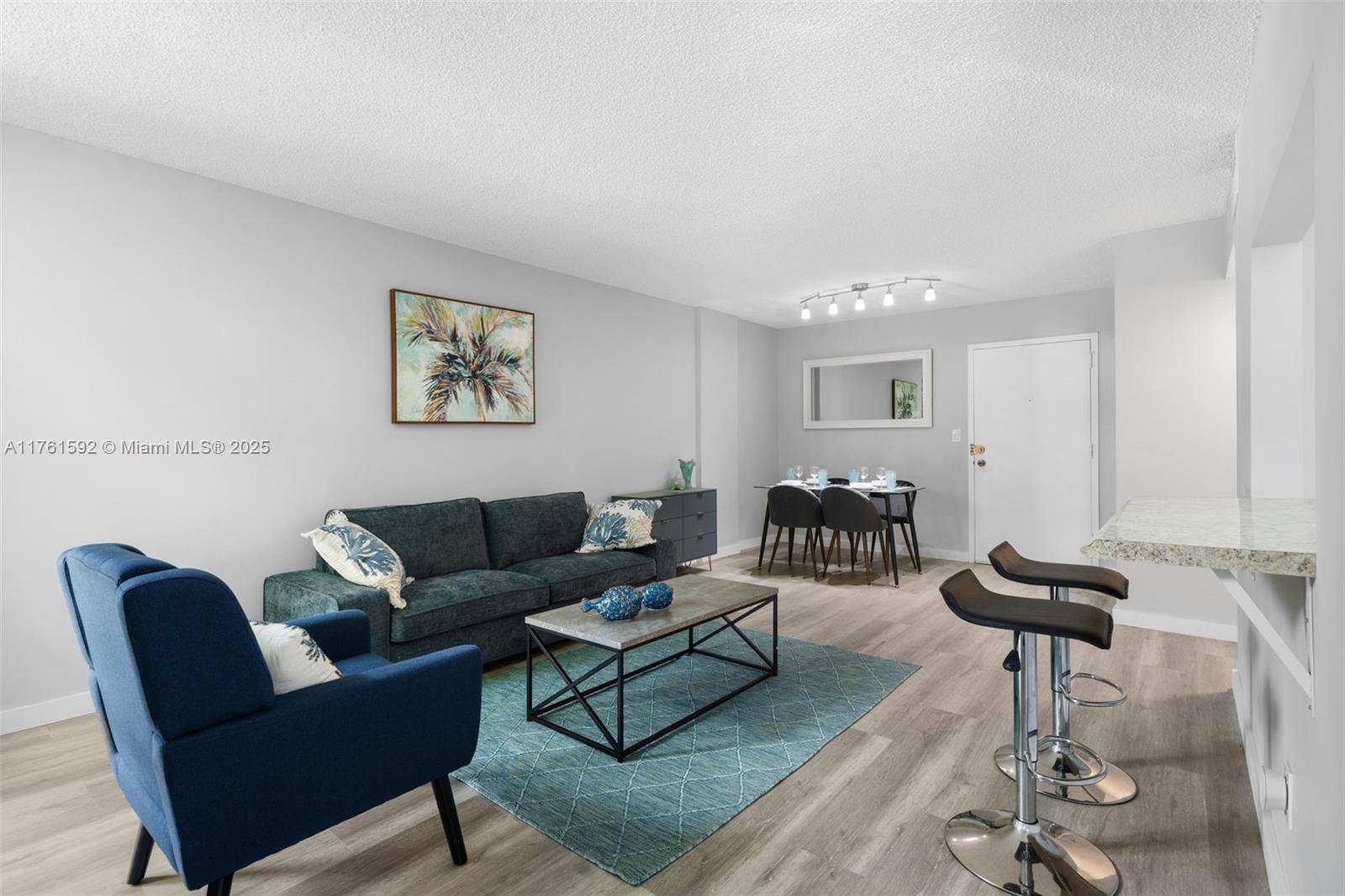 Sunny Isles Beach, FL 33160,210 172nd St #128