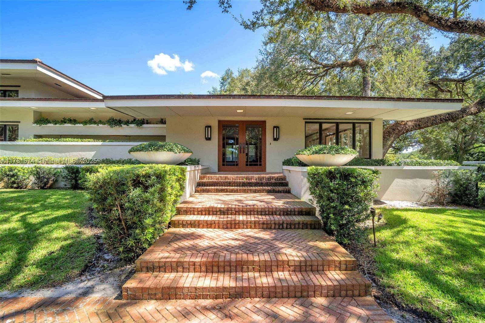 Hollywood, FL 33021,4451 Mangrum Ct