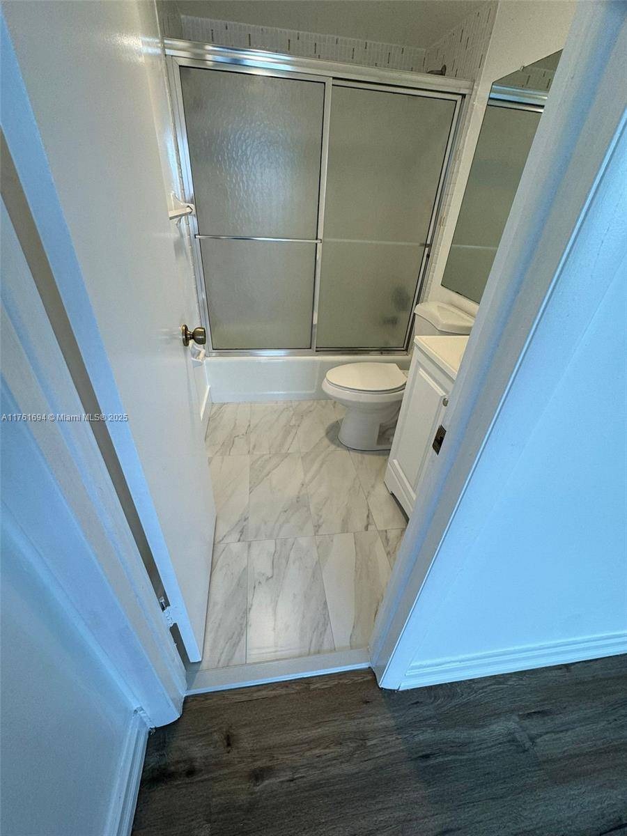 Deerfield Beach, FL 33064,1101 Crystal Lake Dr #602