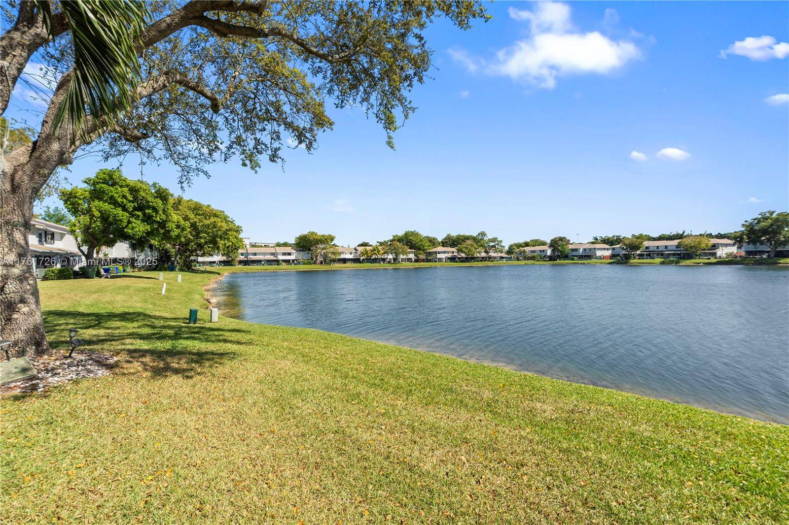 Pembroke Pines, FL 33026,10500 NW 6th St #10500