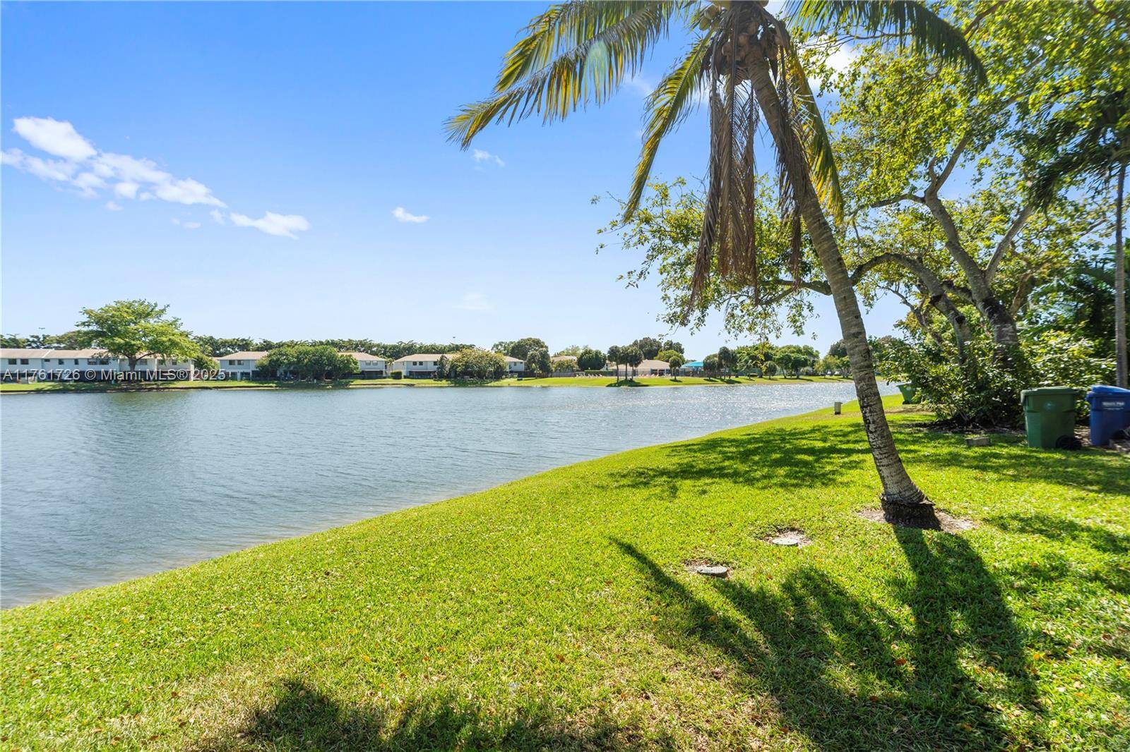 Pembroke Pines, FL 33026,10500 NW 6th St #10500